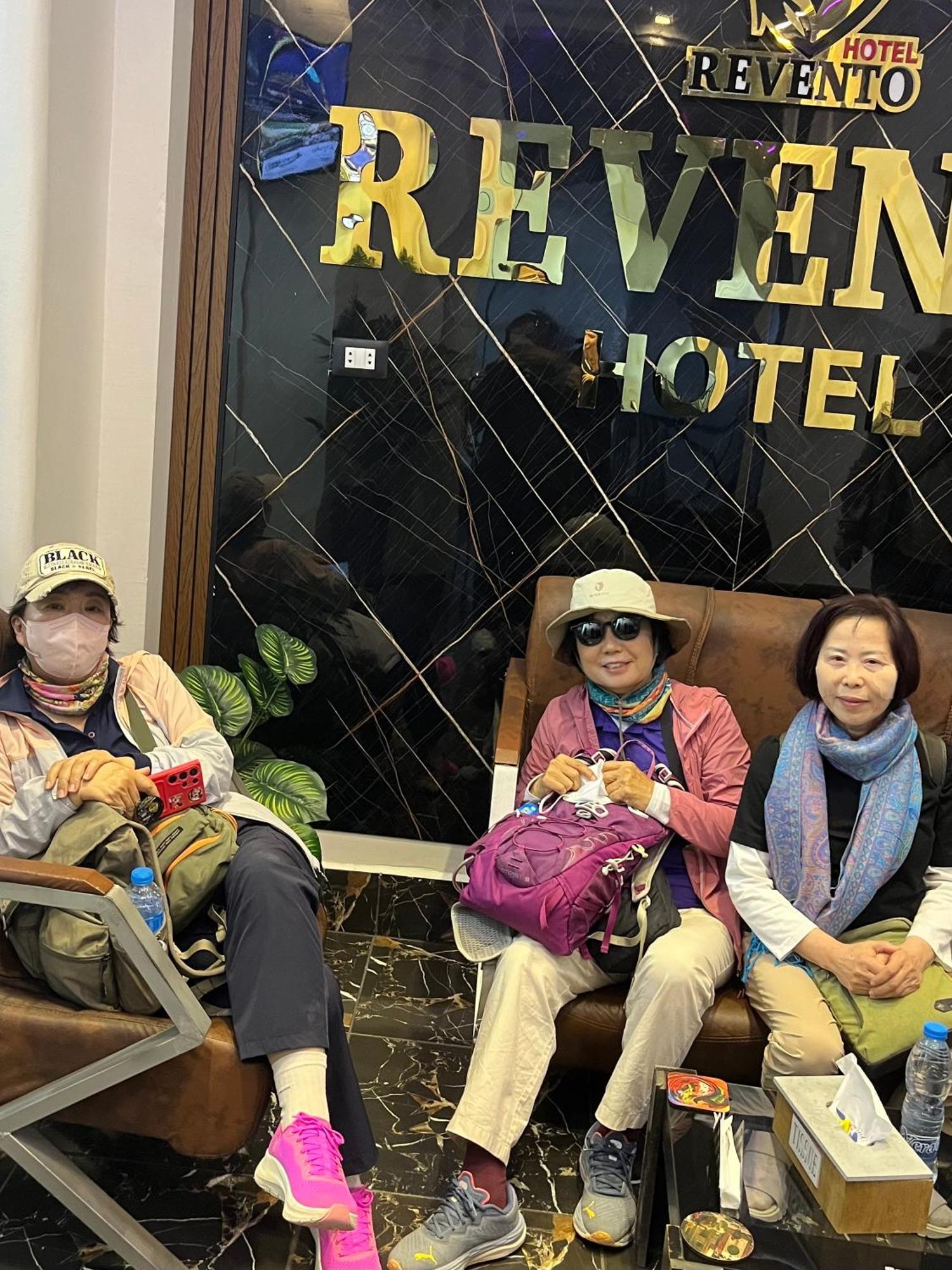 New Revento Hotel Kaherah Luaran gambar