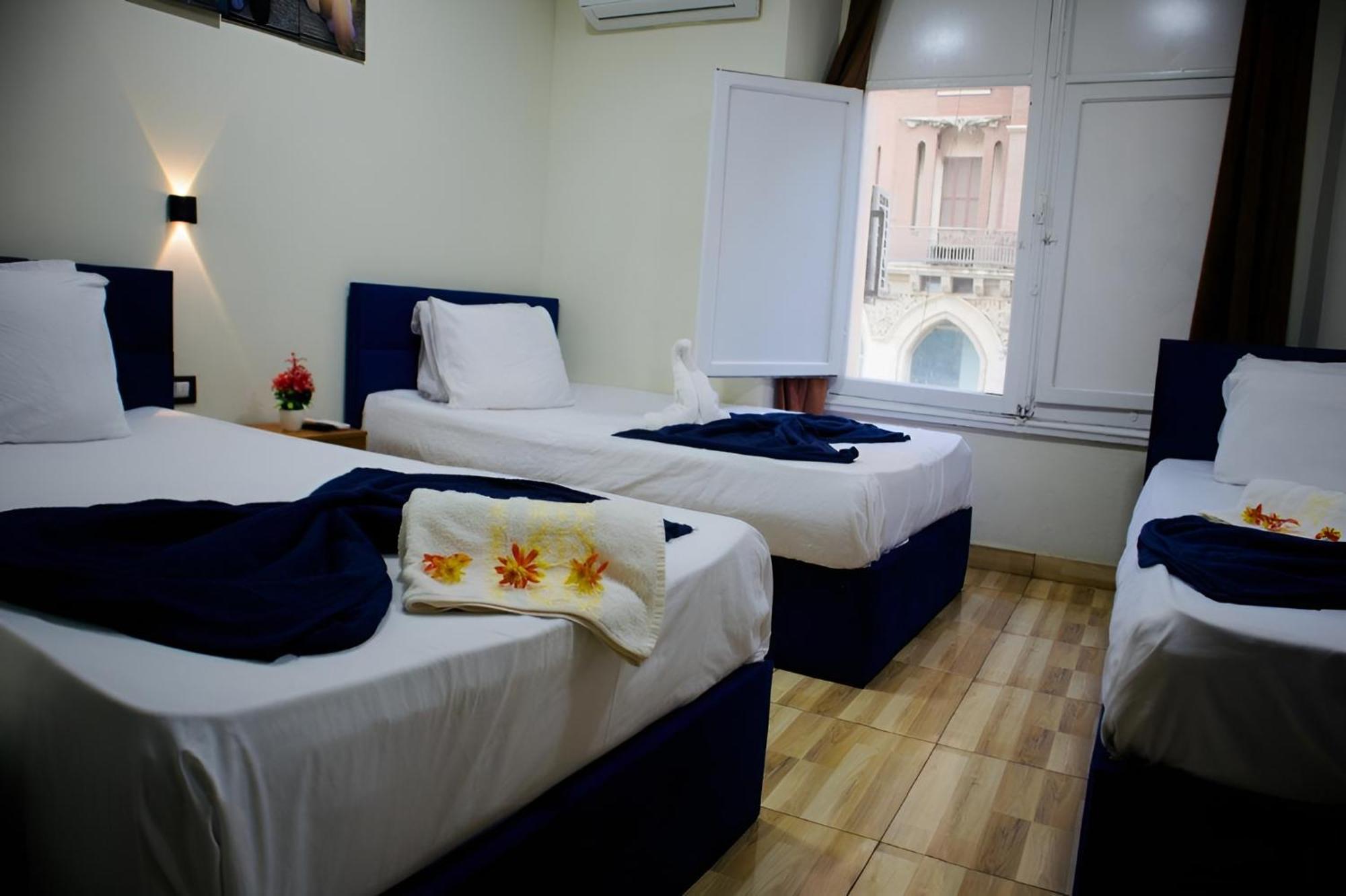 New Revento Hotel Kaherah Luaran gambar